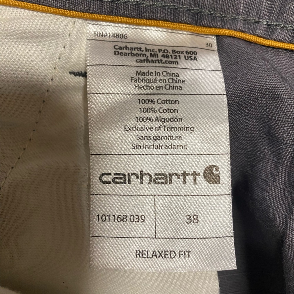 Men’s Carhartt shorts size 38 - Picture 3 of 4